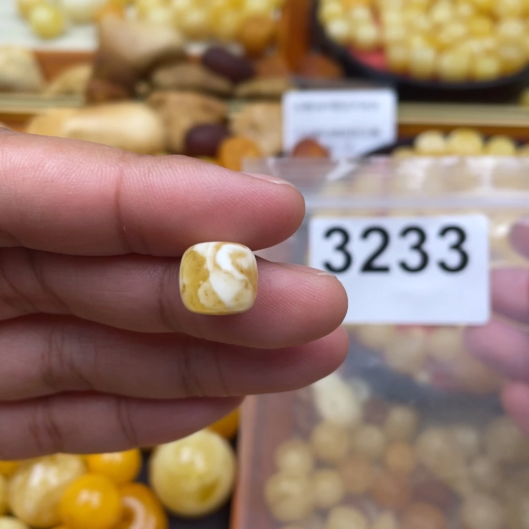 琥珀珠宝奇石未镶嵌11