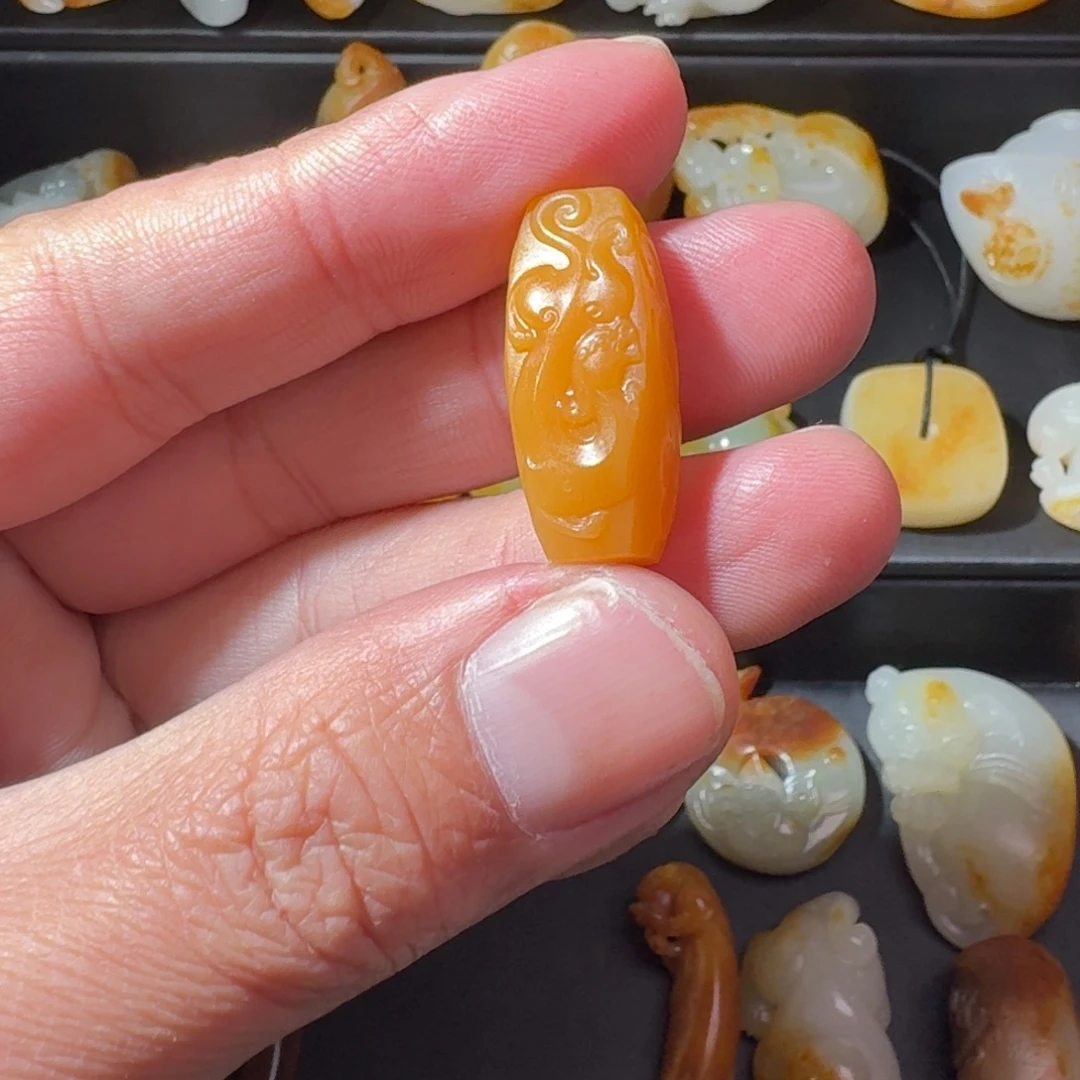 和田玉未镶嵌吊坠(不含链)
