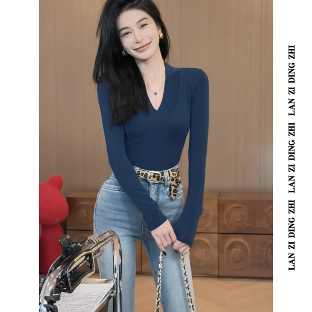 「梨花手信」修身显瘦气质韩版v领百搭秋冬新款打底上衣