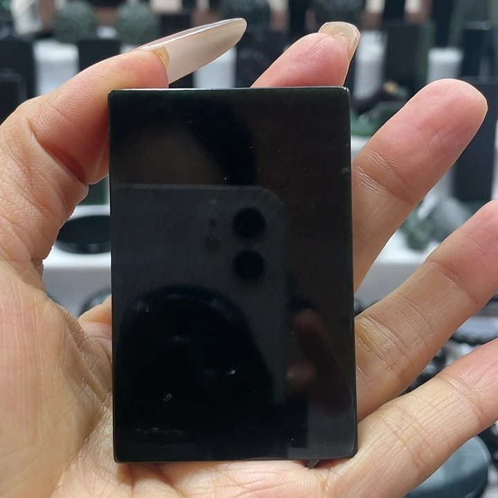 【闪购商品】颈饰未镶嵌和田玉（青玉）