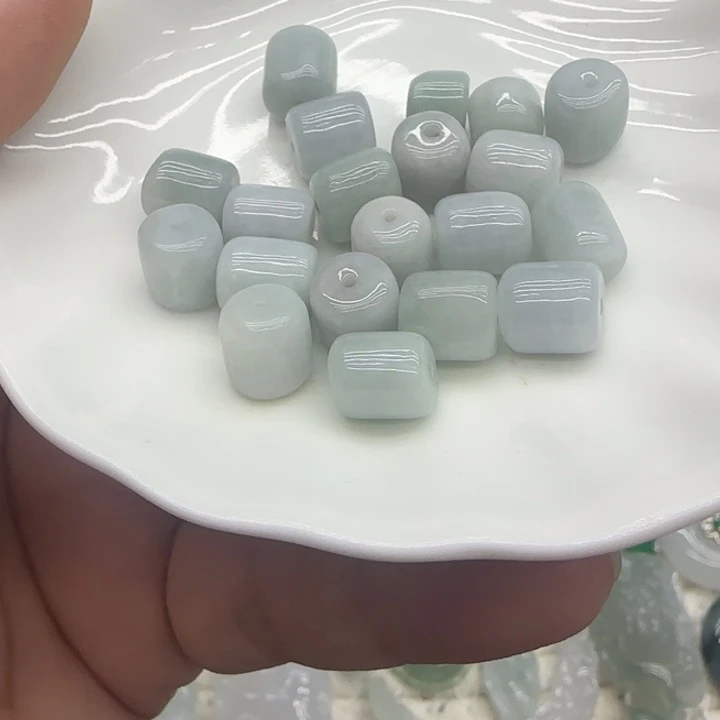 翡翠未镶嵌手链桶珠