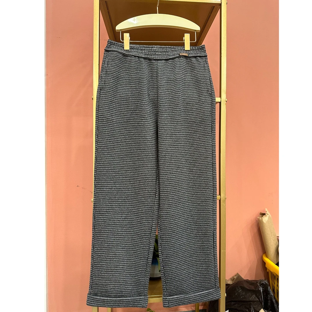 3658新品秋冬千鸟格休闲时尚九分裤（95左右）