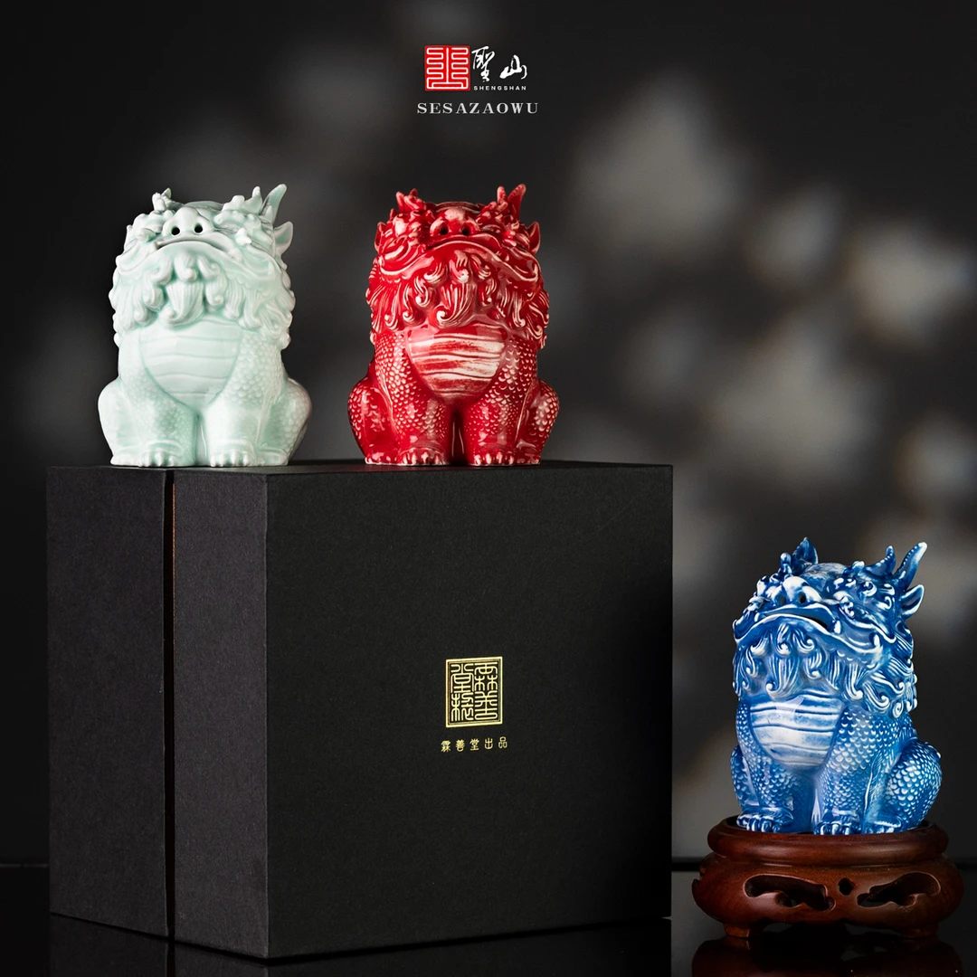 圣山景德镇麒麟陶瓷小摆件茶宠创意中式手工陶瓷小摆件茶桌摆件