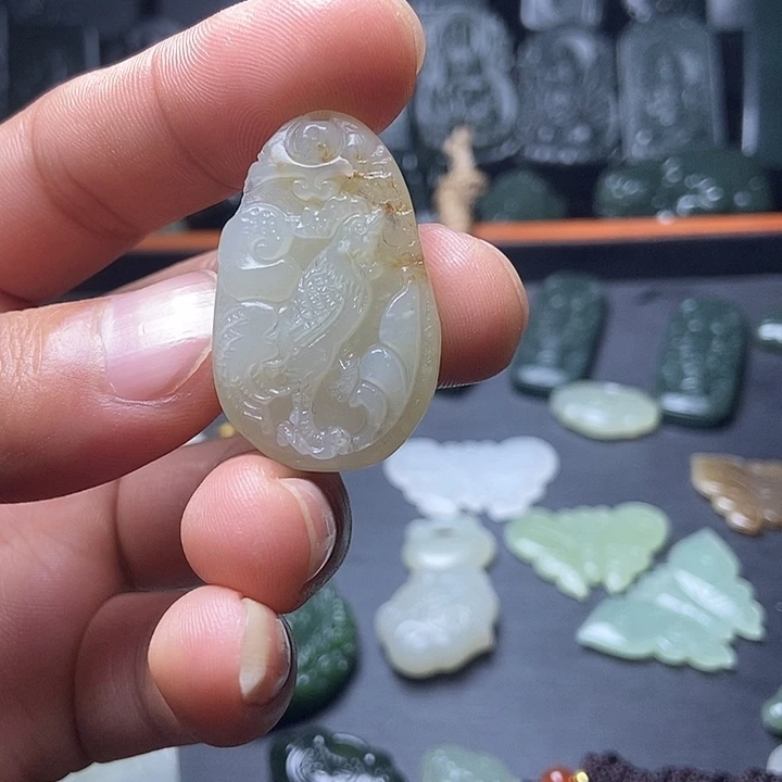 颈饰未镶嵌和田玉