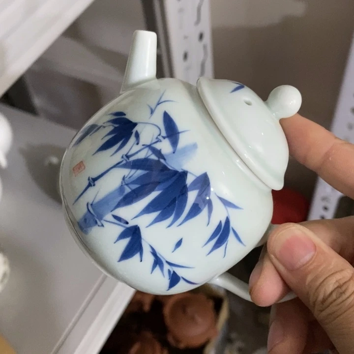 陶瓷艺术品及陶瓷壶壶