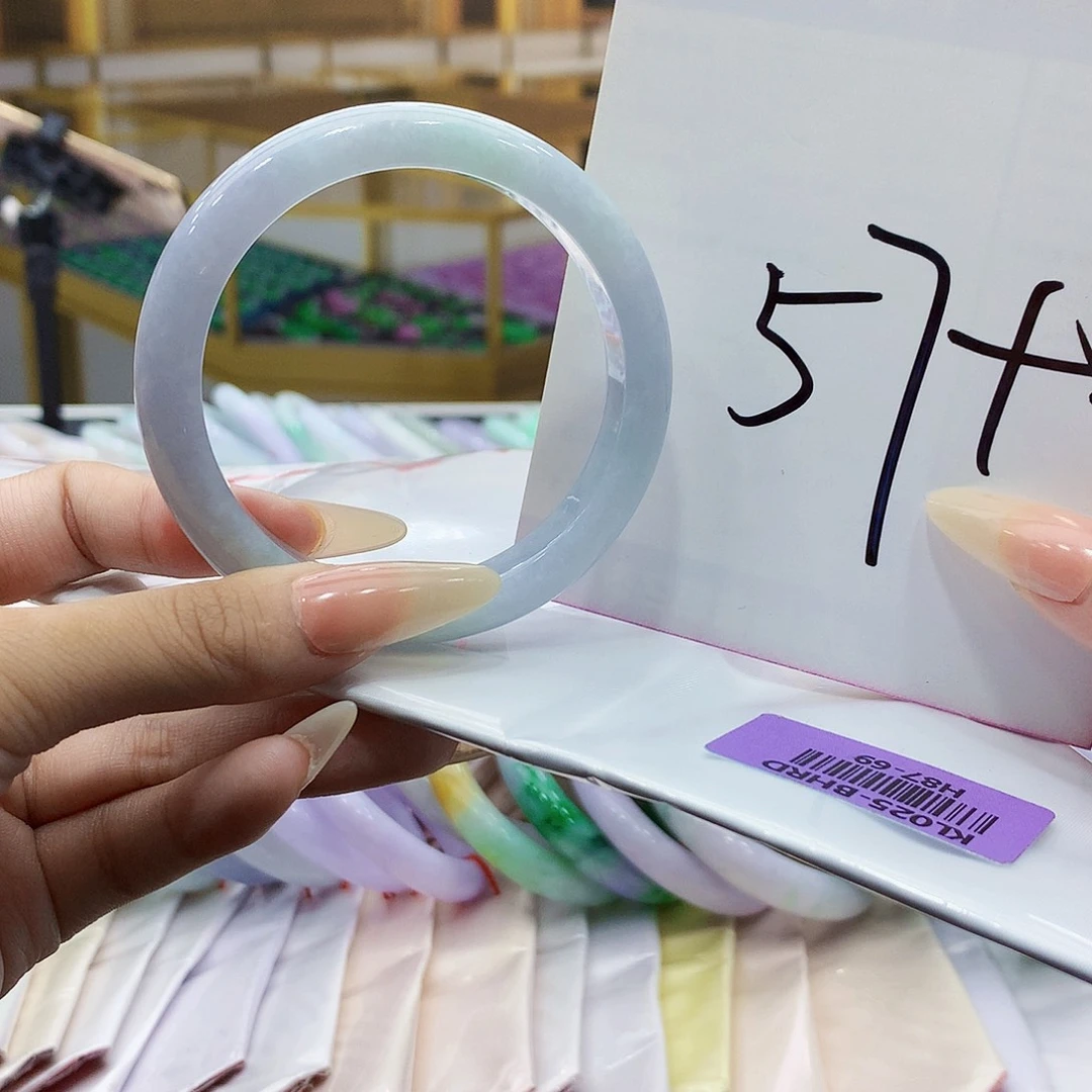 翡翠未镶嵌手镯nnn