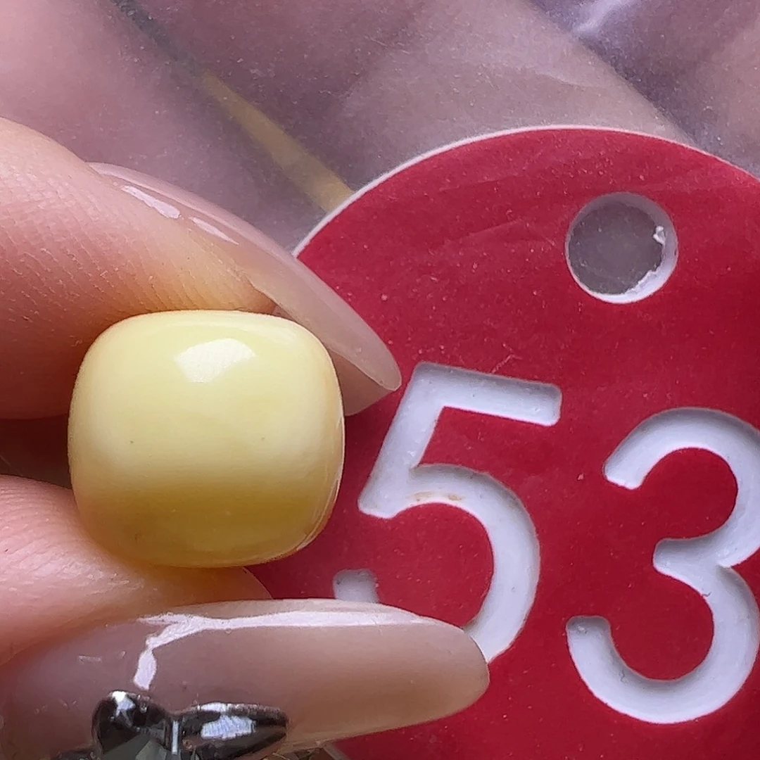 蜜蜡未镶嵌珠宝奇石微瑕10.8mm老型