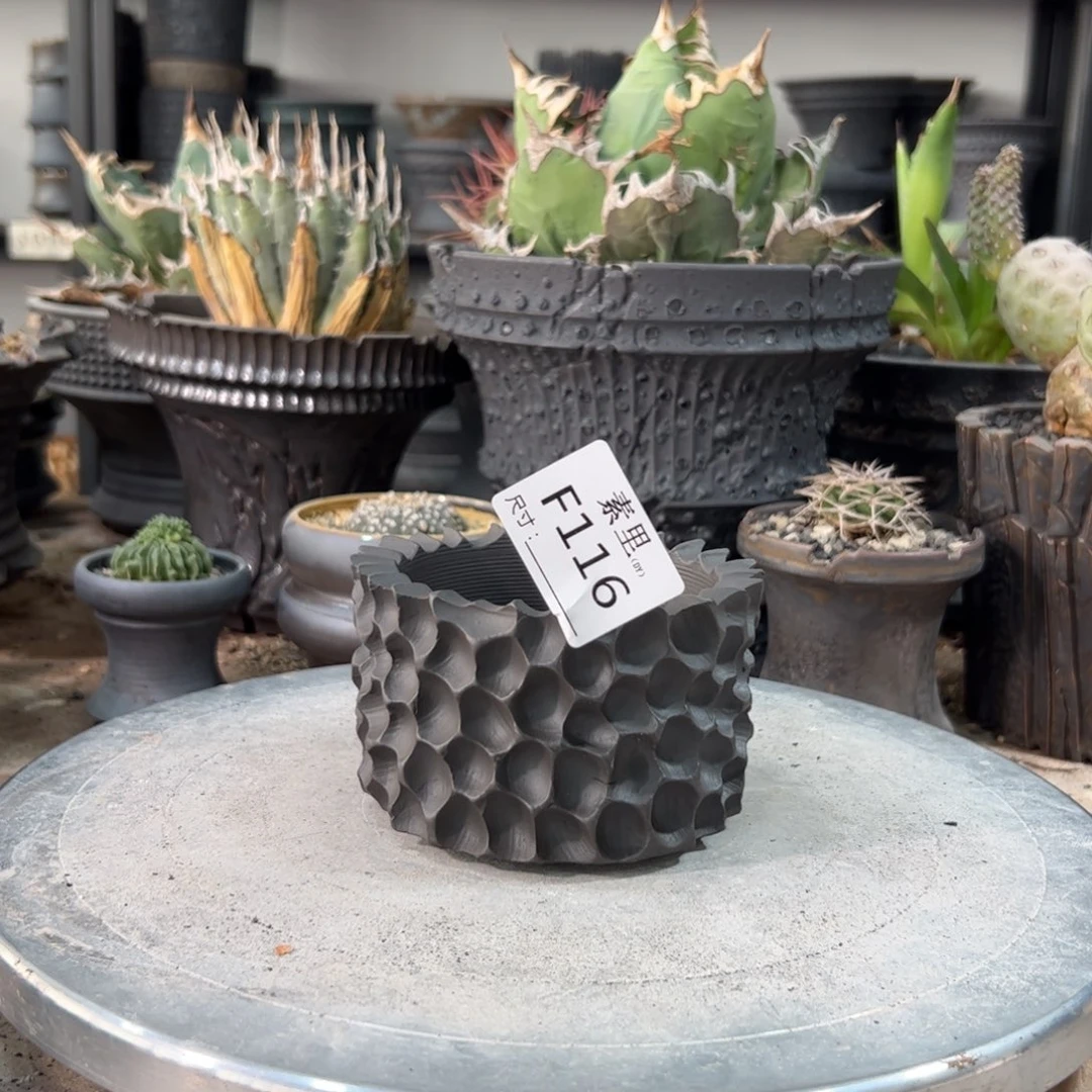 景德镇手工素里内口8.5高6.5瑕疵