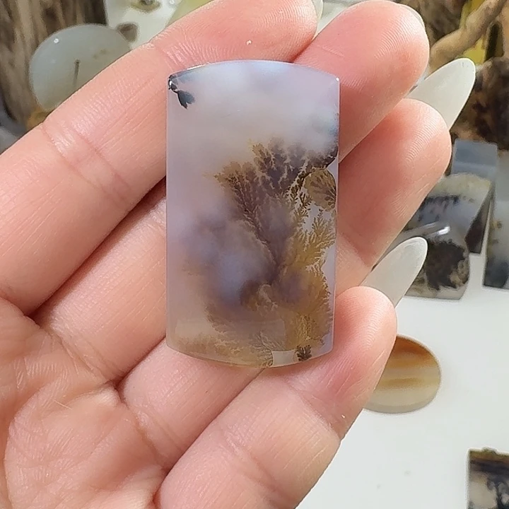 玛瑙/玉髓未镶嵌珠宝奇石