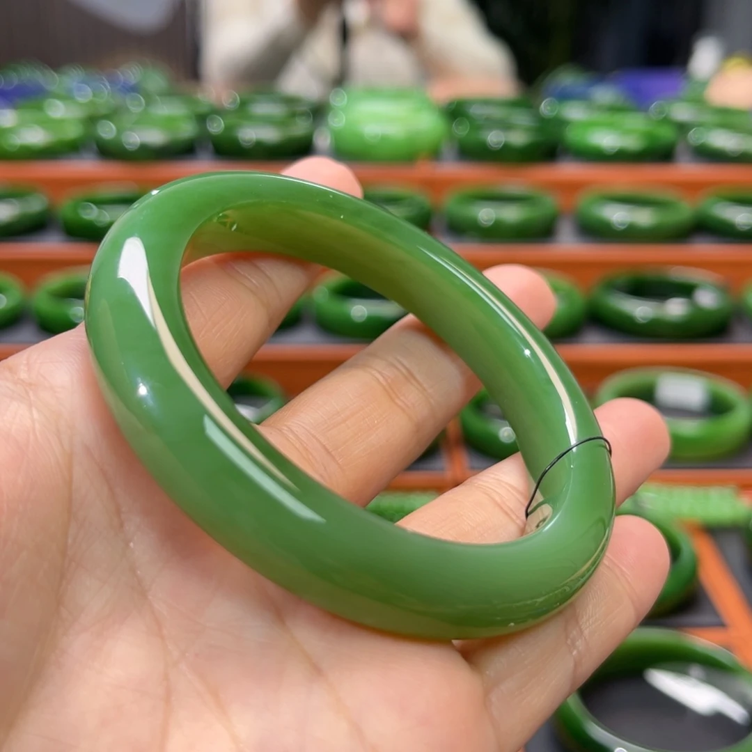 未镶嵌手镯和田玉d*