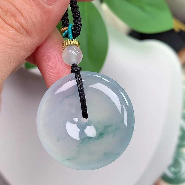 颈饰未镶嵌翡翠平安扣 29x6.2mm