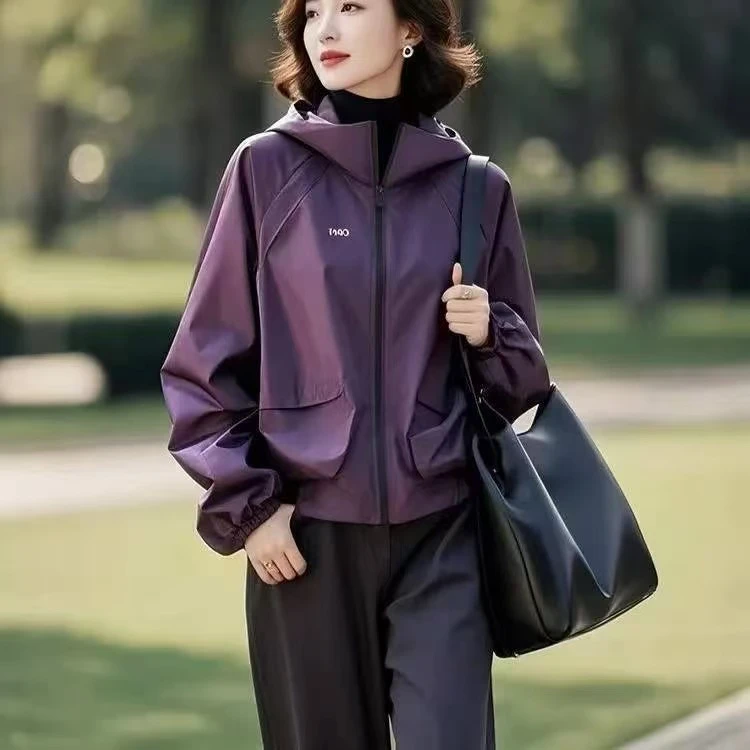 2025新款今年流行爆款独特漂亮超好看小个子紫色连帽外套女8078