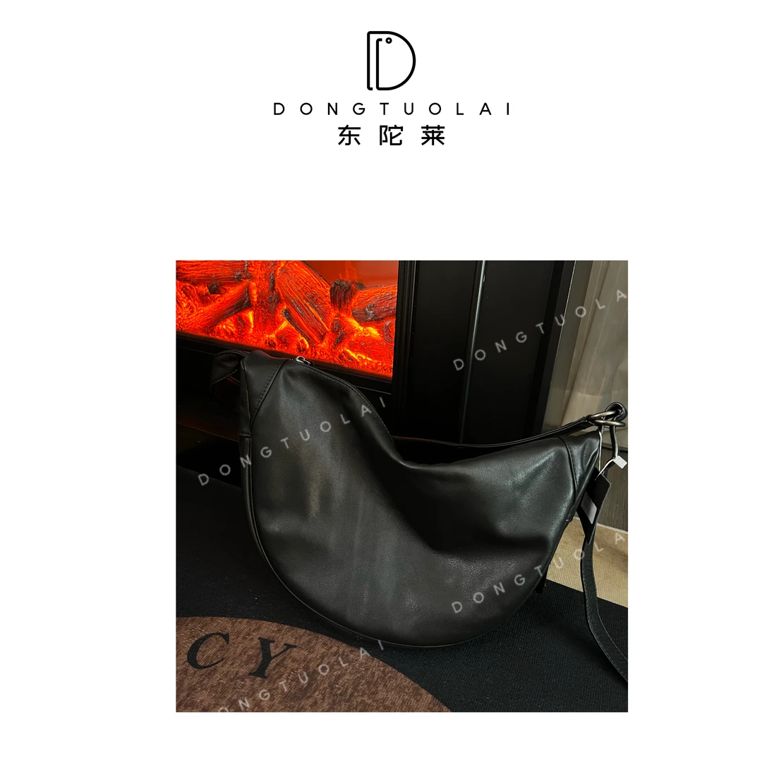 《月亮包》包包皮质时尚百搭休闲女士黑色真皮单肩肩包