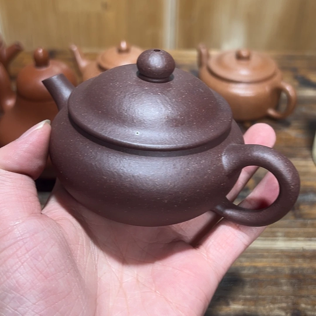 茶壶紫砂紫砂的味道很