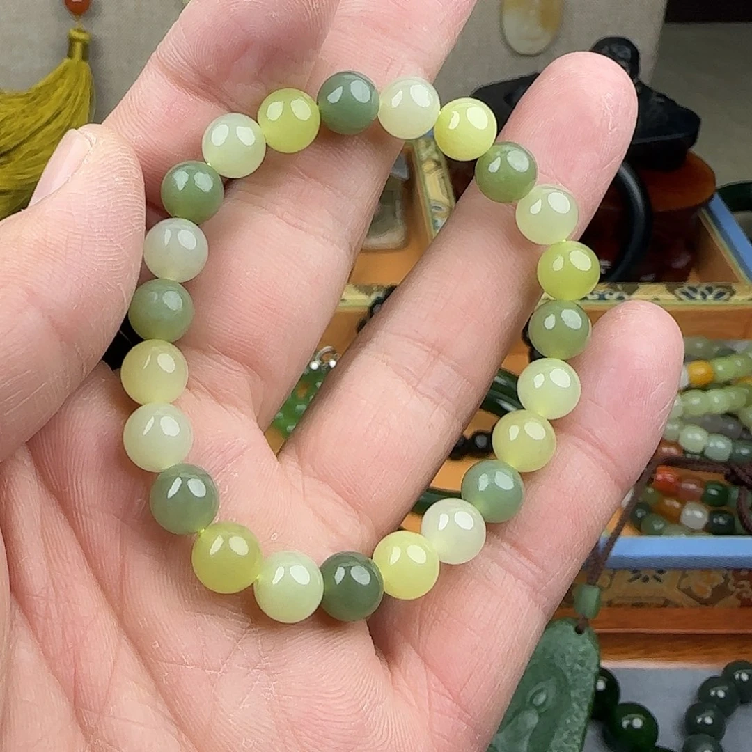 和田玉未镶嵌颈饰卡8