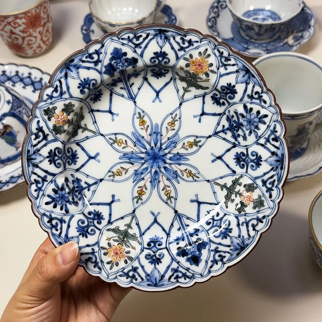 瓷             长左