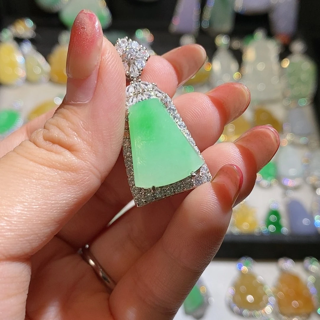 翡翠银S925镶嵌颈饰天然翡翠