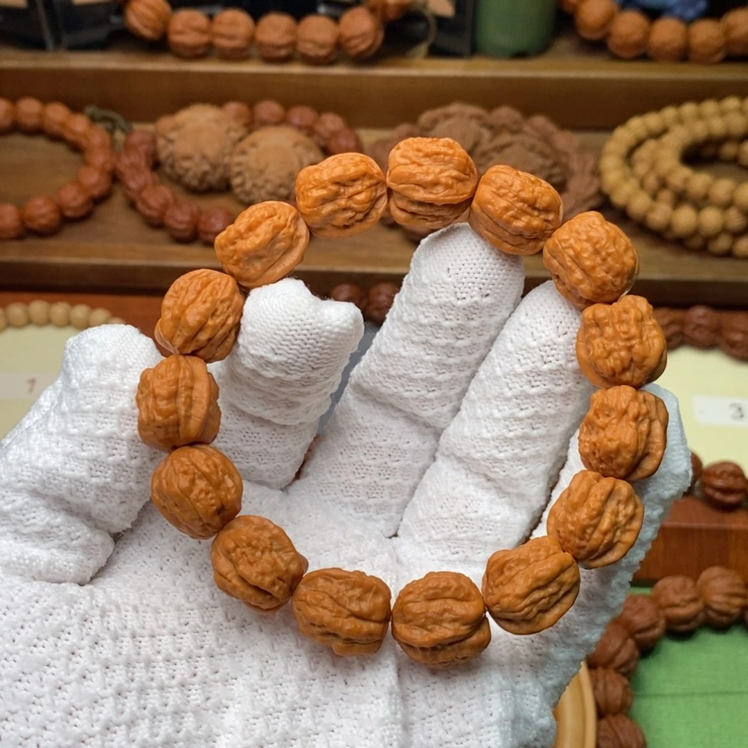 文玩核桃吊坠16小金蝉