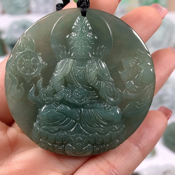 翡翠未镶嵌颈饰时来运转观音有一个棉点福利