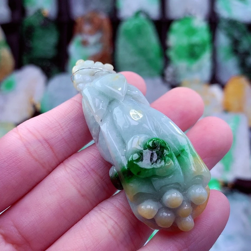 【闪购商品】翡翠颈饰未镶嵌天然