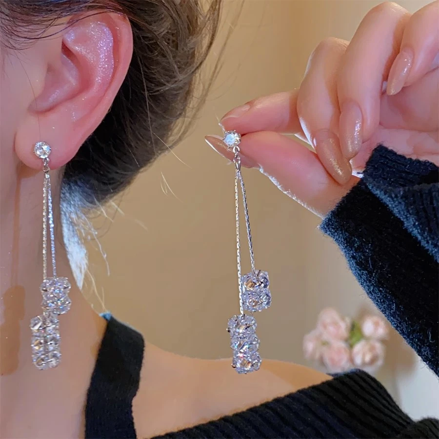 闪钻方形流苏耳坠耳环时尚冷淡风耳钉高级感轻奢气质长款耳饰1830