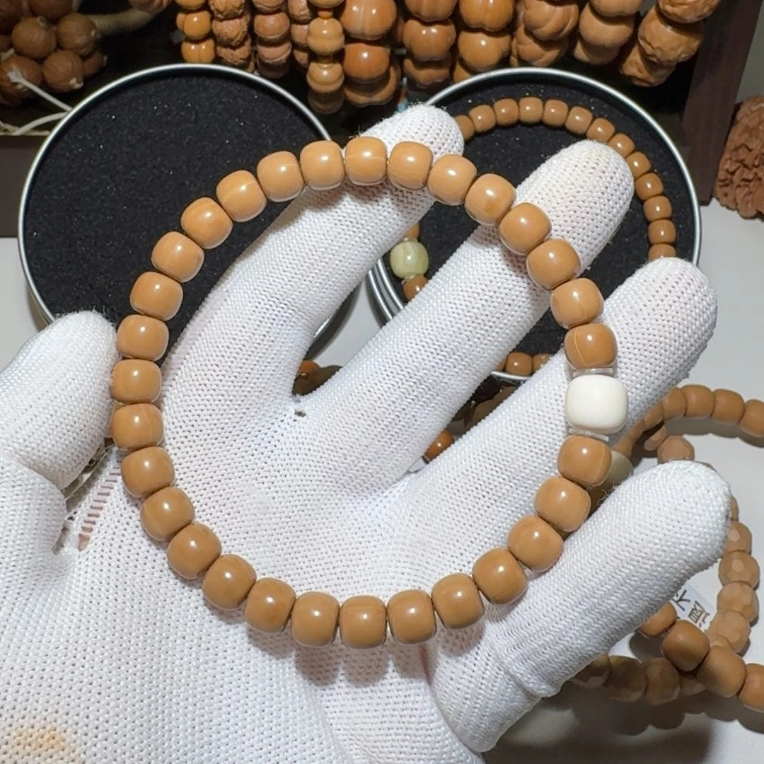 不***咸猴头核桃吊坠玻璃老型