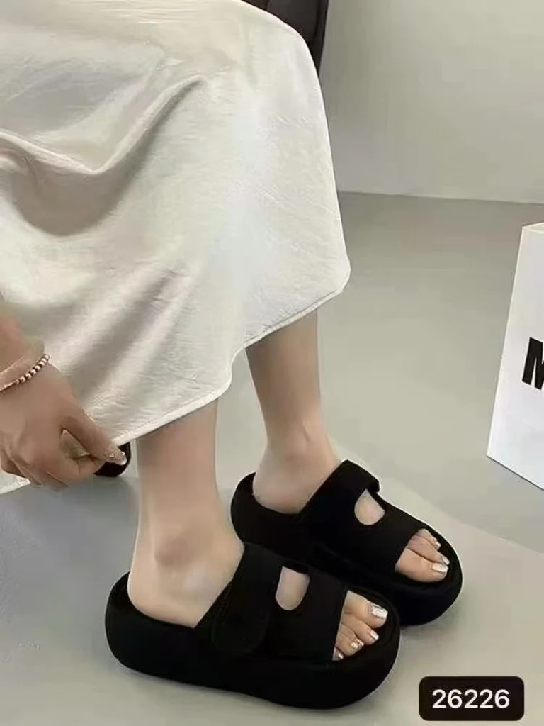 2025年新款增高百搭显瘦基础款高级凉鞋