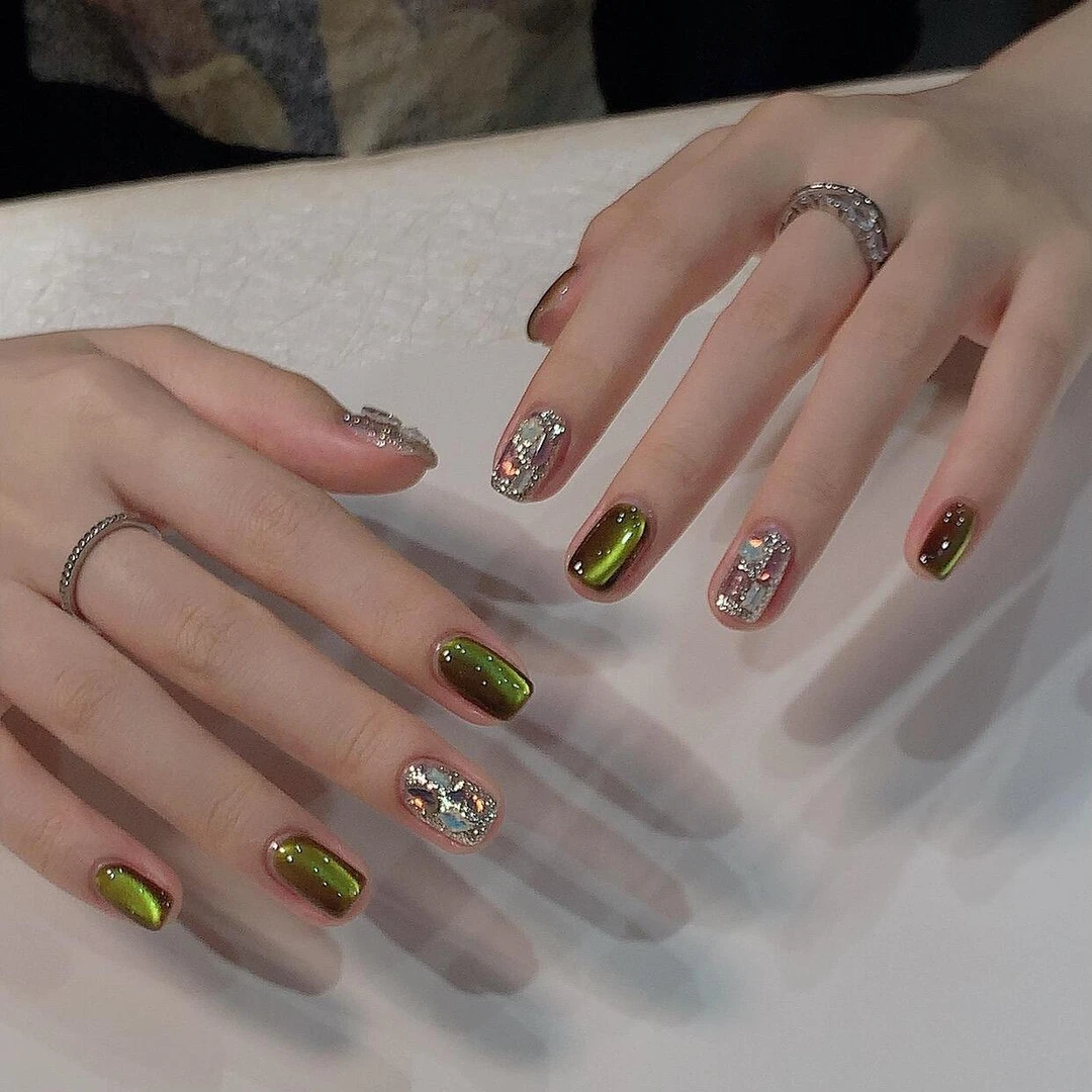 【璀璨秘境】猫眼翡翠绿手工穿戴甲鎏金星星纯欲手绘钻温柔氛围感