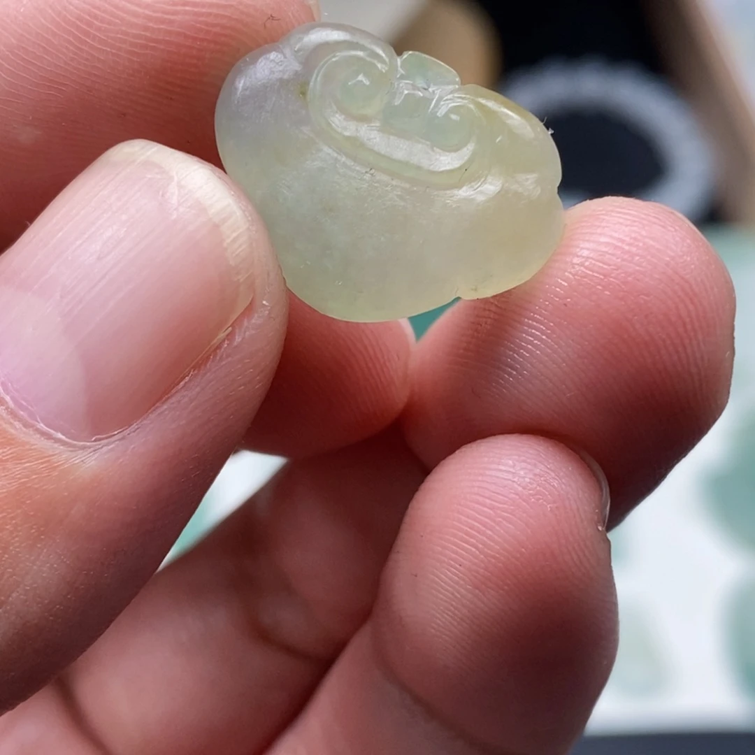 定制翡翠未镶嵌翡翠如意头