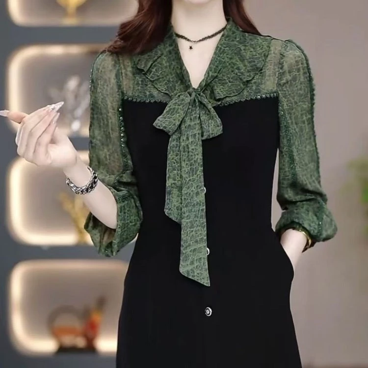 爆款2025春季新款时尚洋气拼接连衣裙气质优雅飘带中长裙显瘦设计