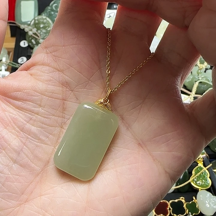 颈饰银S925镶嵌和田玉