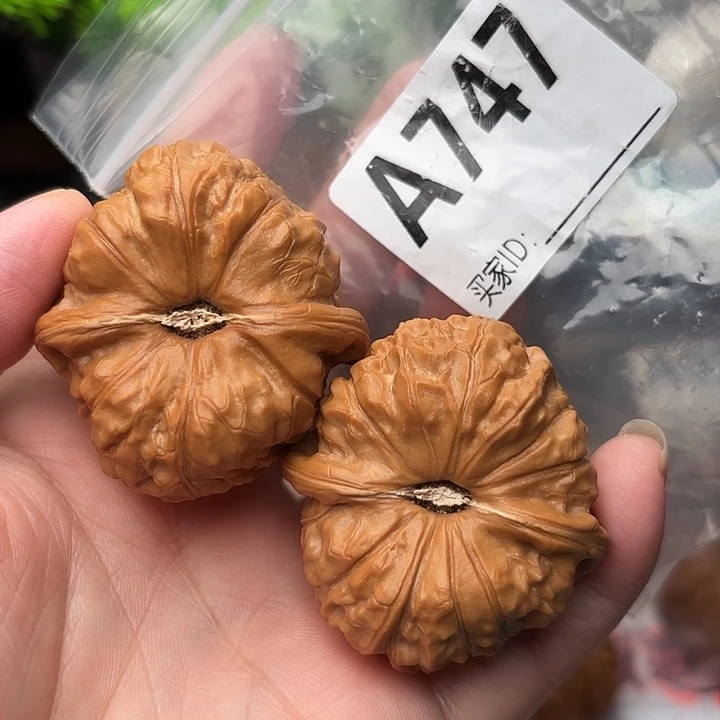 把件桃核核桃南关敦43