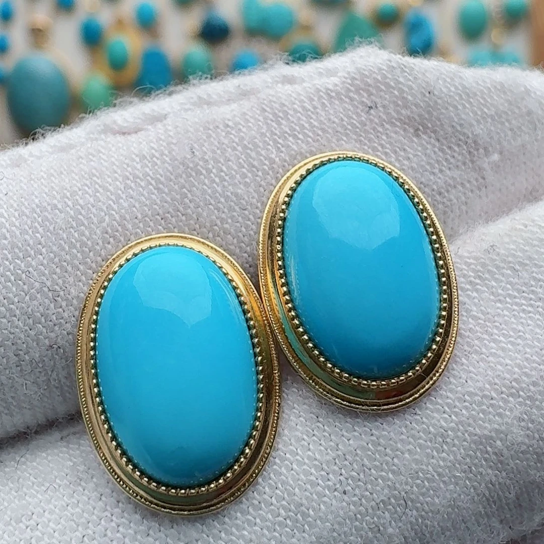 绿松石18K金镶嵌耳饰