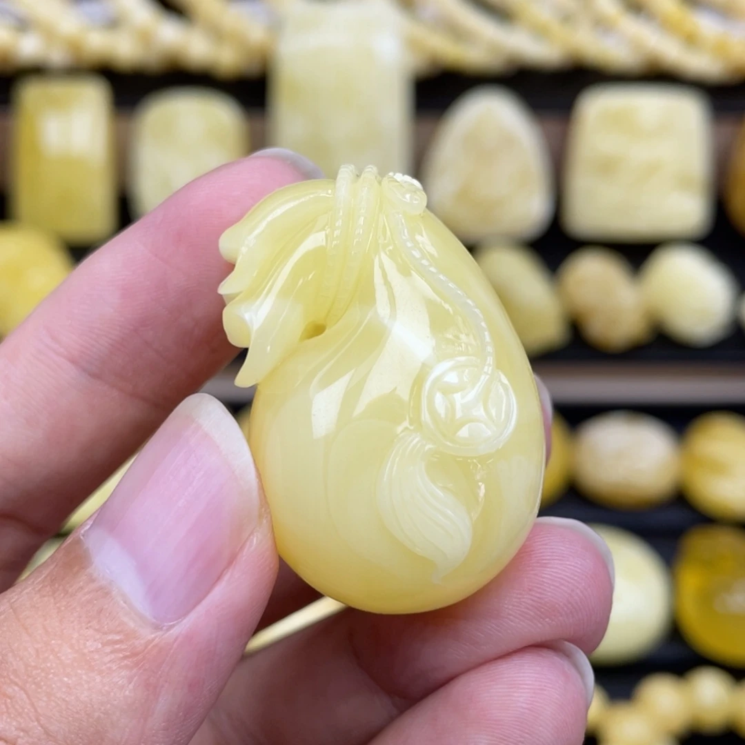 裸石琥珀未镶嵌琥珀蜜蜡