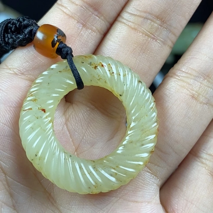 未镶嵌和田玉挂件