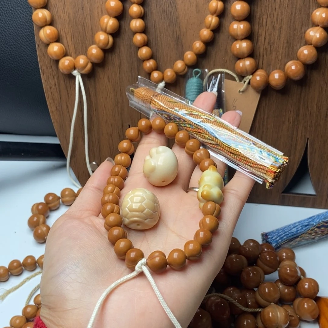 手串猴头核桃孙****庆