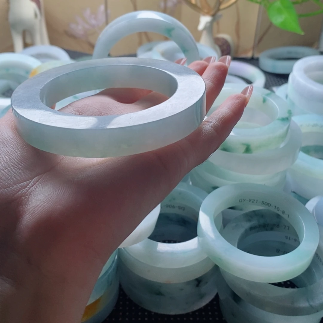 平***放定制翡翠未镶嵌AA