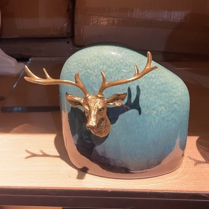 陶瓷花瓶部分（微瑕）