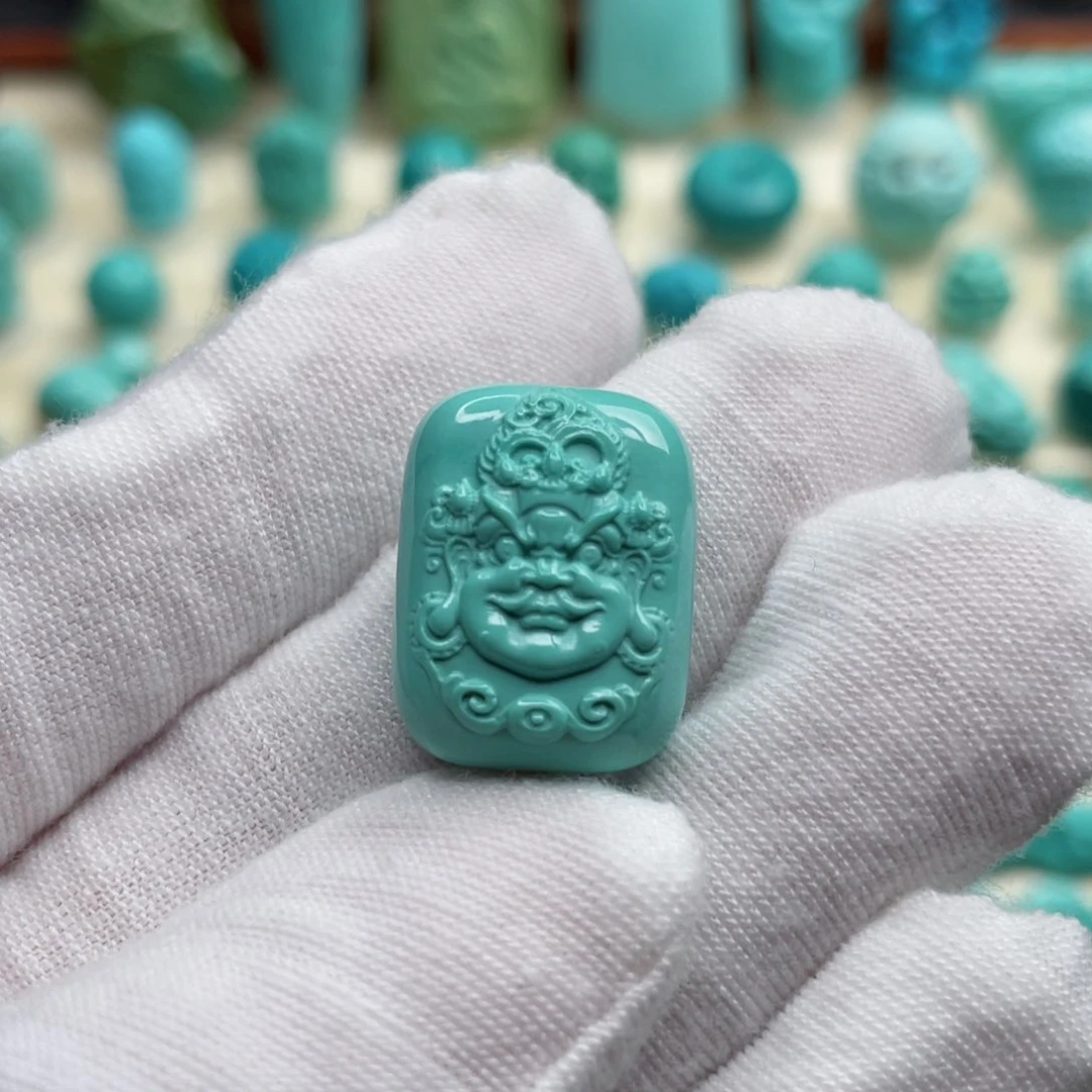 未镶嵌绿松石珠宝奇石