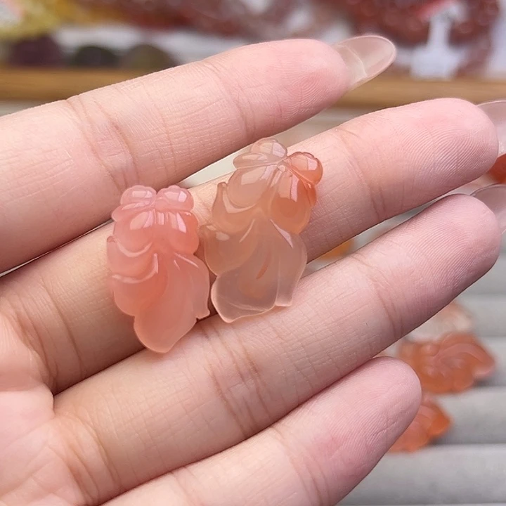 如***贝南红玛瑙合金手链37