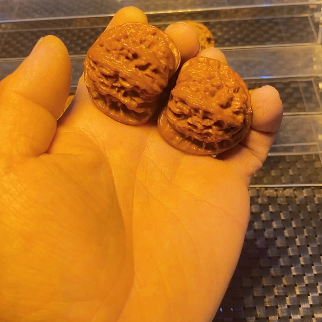 福利多多的白狮子
