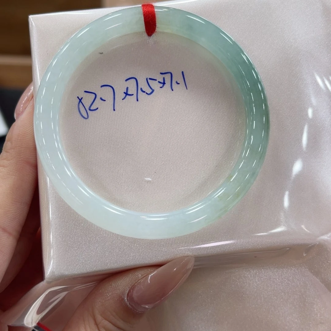 未镶嵌手镯翡翠翡翠