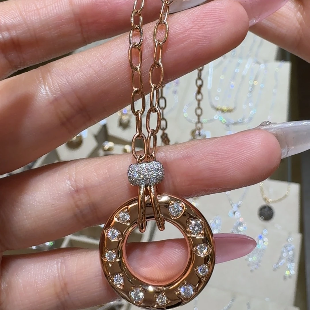 颈饰18K金镶嵌钻石