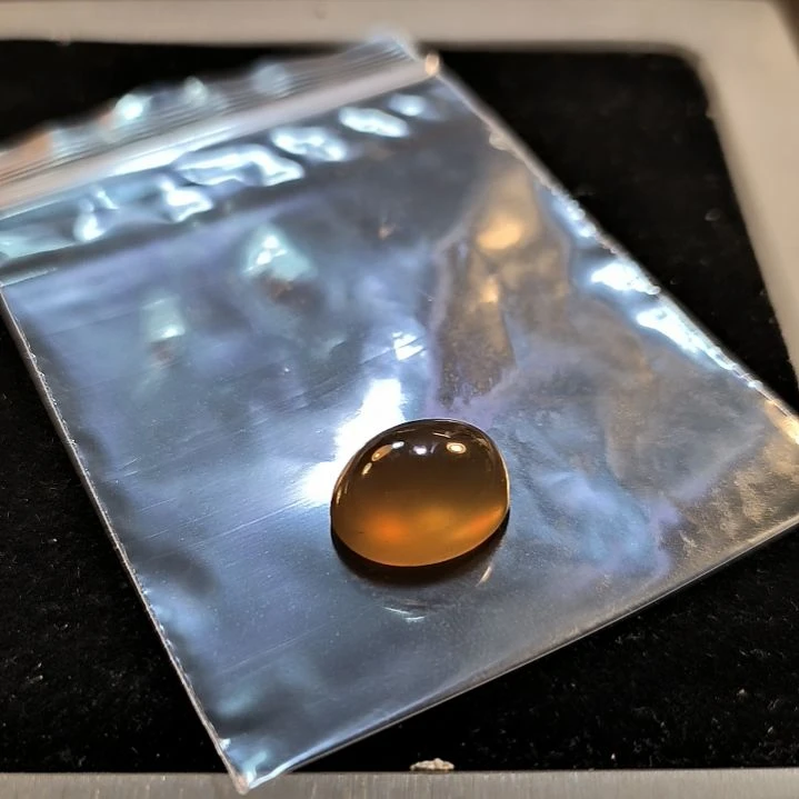 用***8未镶嵌戒面石英岩玉
