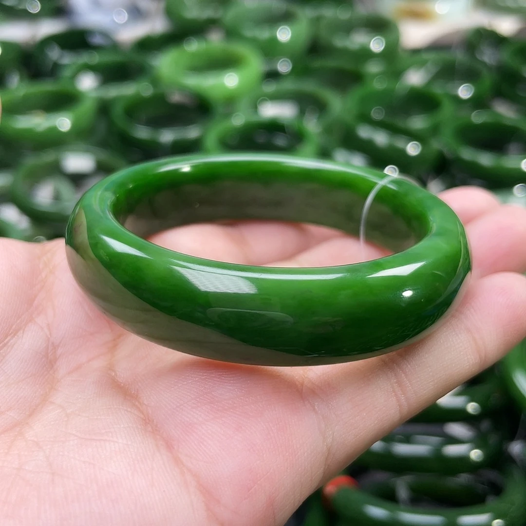 未镶嵌手镯和田玉（碧玉）有**铭