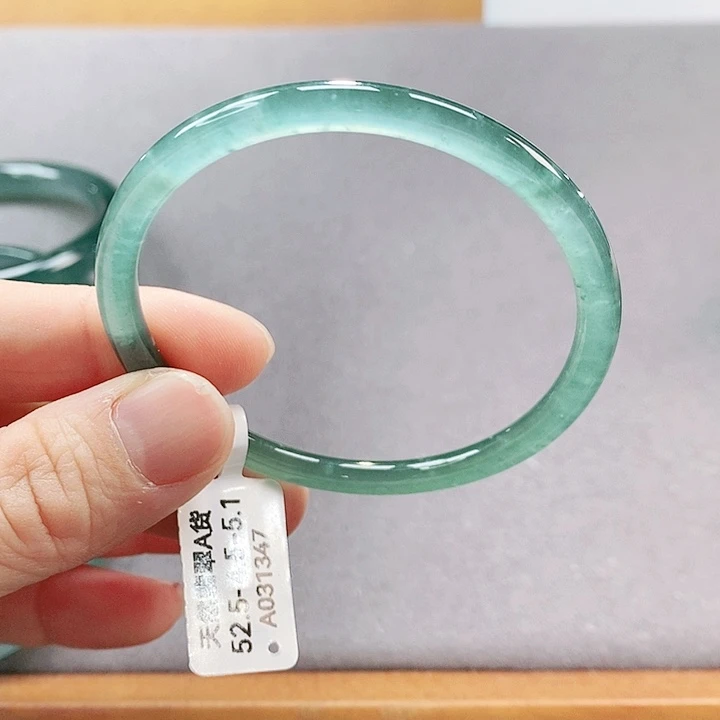 【闪购商品】翡翠手镯（圆镯）未镶嵌
