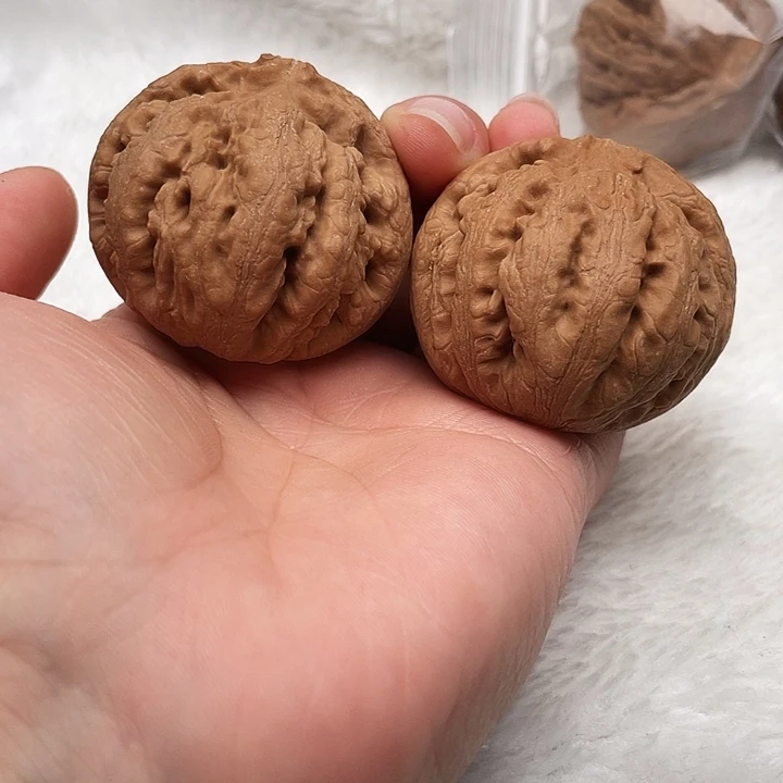 霸王龙文玩核桃43