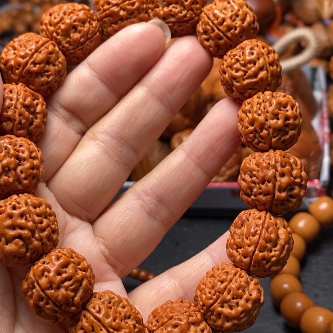 吊坠猴头核桃猴头