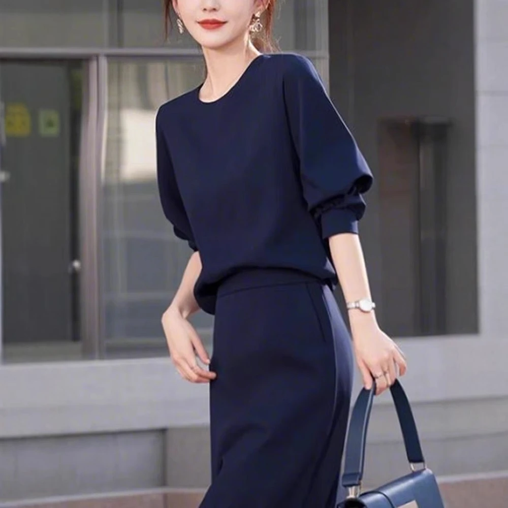 春装搭配一整套盐系炸街时尚高级感气质女神范高端蓝色职业套装女