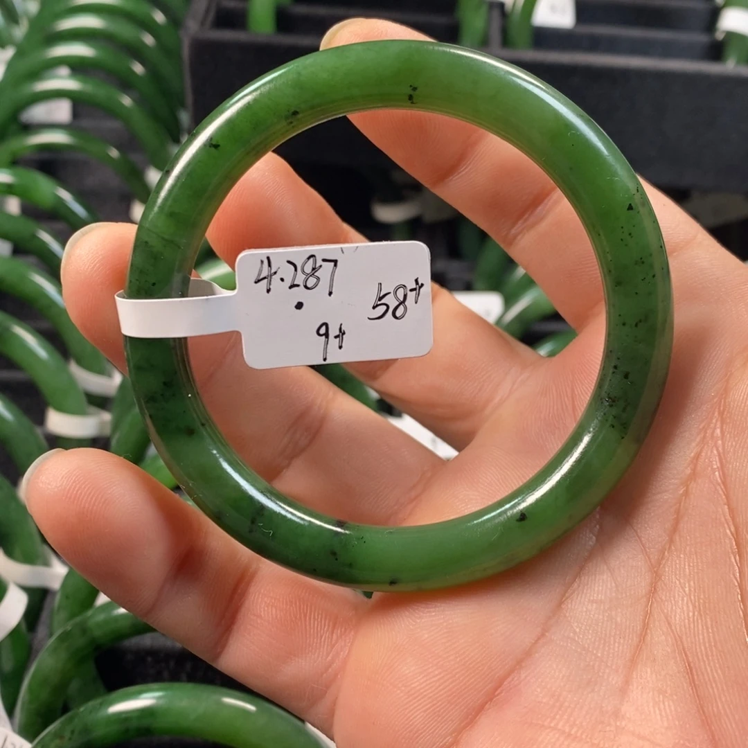 和田玉（碧玉）未镶嵌手镯58